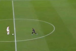 Was that supposed to be red card 😳🙆? #videoviralシ #viralreelsfacebook #followerseveryonehighlights #OneMinuteChallenge #viralreelschallenge | Red Card Football Highlights