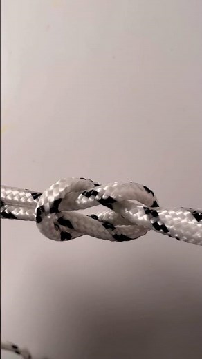 How to Tie a Reef Knot – Simple & Fast