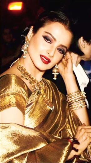 🔥 Rekha ❤️ Amitabh Bachchan – Bollywood Ki Sabse Iconic Jodi! 😍 #Shorts