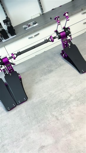 222K views · 10K reactions | A quick look around this custom Darwin setup before it’s been packed for its final trip to the UK.  I‘ll share some more details and better pictures soon. Thank you very much for the trust and support. I‘m honoured to build every single setup and upgrade for other pedals! | ACD Unlimited | Facebook