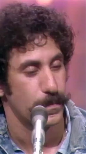 42 reactions | Jim Croce – Operator (That's Not The Way It Feels) | The Midnight Special, 1973 #jimcroce #operator #themidnightspecial #live1973 #70smusic #folkrock #singersongwriter #retromusic #vintagevibes #musichistory | Music of the Past | Facebook