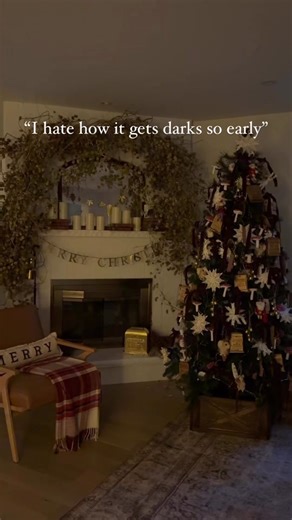 Twinkle Light Season: Cozy Christmas Decor Tips