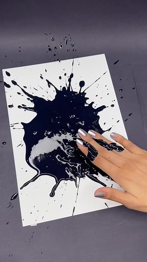 Aesthetic Neon Heart Painting Technique