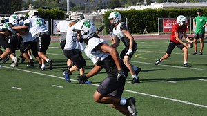 Kemp, Thousand Oaks football team ready for big challenge in showdown with Newbury Park