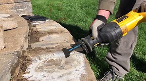2.4K views · 28 reactions | Tough #construction adhesive, years of build-up and polymeric sand are no match for the Spyder #Scraper. This handy attachment fits all reciprocating saws. | Spyder | Facebook