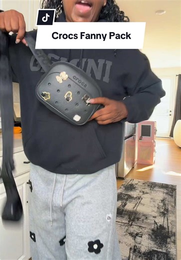 Crocs fanny pack because I like my hands free and my outfit finished. Easy, lightweight, and goes with everything. #TikTokShopCreatorPicks #NewYearNewYou #CrocsFinds #FannyPackStyle #EverydayEssentials