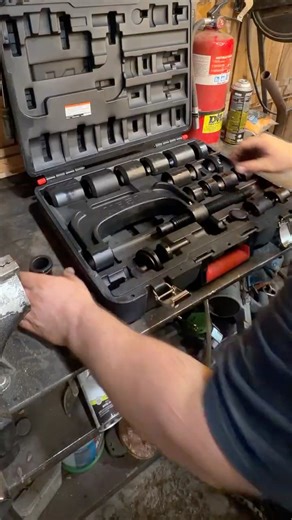 Best ball joint buster ￼#balljoint #suspension #jeep #automobile #restoration #mechanic #cj7