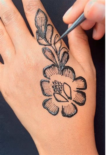 Muqdisho Henna Art: Traditional Somali Designs