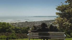 A big hello to all our International@Swansea University and International College Wales Swansea (ICWS) and English Language Training Services at Swansea University students on International Students Day! At Swansea Uni we celebrate our diverse student community from over 135 countries and our international links with over 100 partner institutions. Are you an international student at Swansea Uni? We'd love your comments so tell us where you're from and why you feel Swansea is “home from home.” #W