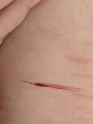 TW SH!!!!!first proper multiswipe !! rt if u cried / came#slittwt #shedtwt #shtwt