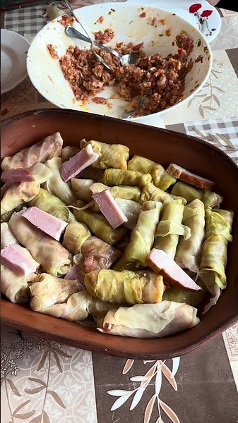 It looks really good #sofiabrindas #vlog #leea #cooking #foodie