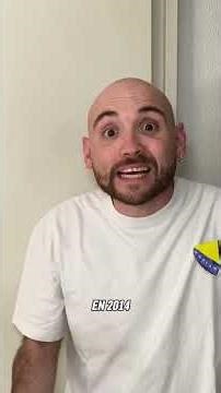 Le supporter de la Bosnie-Herzégovine