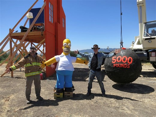 MythBusters - The Simpsons Special (S13E01) (2015) | ČSFD.cz