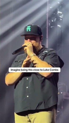 I just wanna be by you #lukecombs #country #music #concert #tour