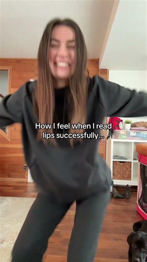 Lip reading is a flex 💅👄 #hearingloss #deafcommunity #lipreading #hearingaids