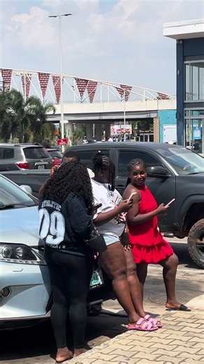 Pranking them with my Chinese accent… A MUST WATCH 😂