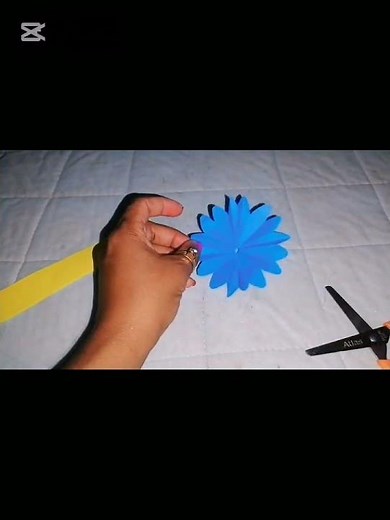 How to Make a Paper Flower in 1 Minute | Easy DIY Paper Flower Tutorial for Beginners 🌸 #diy #viral