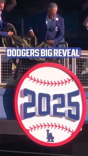 The Dodgers reveal their 2025 championship sign at Dodger Stadium 👏 #OpeningDay