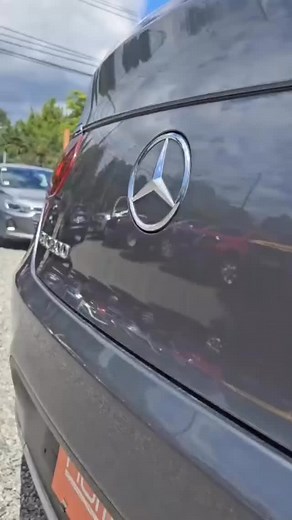 ✨ Mercedes Benz GLC 300 4Matic 2022 ✨ Cuando el lujo se encuentra con la potencia, suceden cosas como esta. 🚗 Motor 2.0cc • Automática • Bencinera 📍 76.100 km reales 🌐 Tracción 4Matic: confort y seguridad en cualquier camino. 💎 Diseño, presencia y tecnología de un Mercedes que se siente nuevo. 💰 Valor: $45.900.000 Si buscas subirte a una categoría superior, esta es tu señal. 📩 Escríbenos y coordinamos tu test drive. . . . #nómadeautos #automotora #autosenventa #autoschile | Nomade Autos