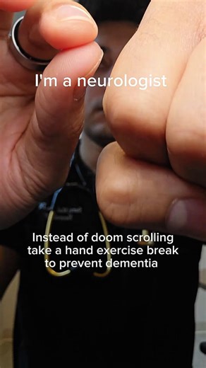I’m a Neurologist: 3 Hand Exercises That Boost Brain Function