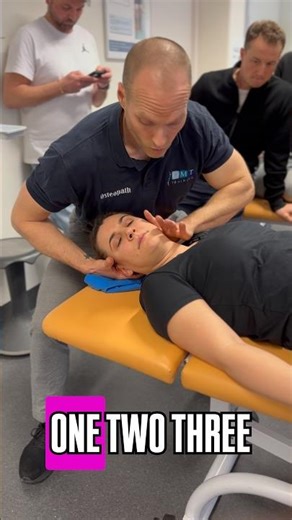 Neck pain manipulation #osteopathy #chiropractor #physiotherapist