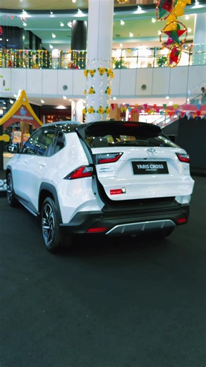 Toyota Yaris Cross Hybrid: Stylish & Efficient
