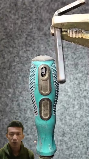 He Heated an Allen Key and a Screwdriver… Here’s Why #shorts