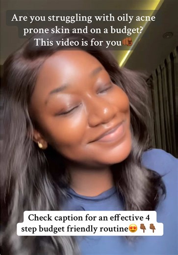 Simplify your skincare routine without breaking the bank!🔥 Are you under 25, on a budget, and tired of endless 10-step routines? Say no more! Here’s a simple, effective, and budget-friendly skincare routine tailored for an oily acne prone skin: Morning: 1️⃣ Skip the cleanser: wash with water or use an alcohol-free, fragrance-free micellar water (like the one from @Garnier ). 2️⃣ Apply 2-3 drops of a 5% niacinamide serum for oil control and balance (try @The Ordinary or @Advanced Clinicals ). 3️