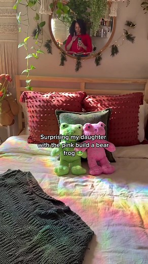 This is your sign to order the pink spring frog from Build A Bear 🐸 #buildabearfrog #momsofteens #motherdaughter #teenagedaughter #surprisingmydaughter