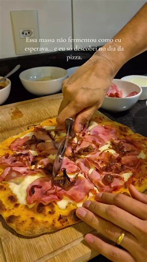 Massa de pizza de longa fermentação sem sovar (autólise   dobras)