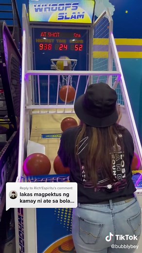 Arcade Basketball Shooting Challenge at Wonderpark with @Rich'Espiritu!