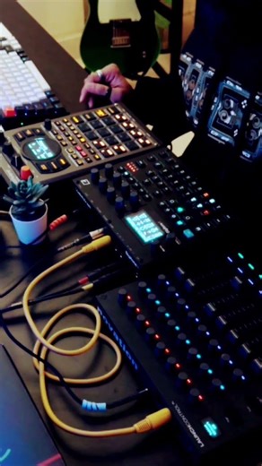 Use headphones! Sp404 mk2 + Digitone 2 + Launch Control xl 3 #chill #sp404mk2 #digitone
