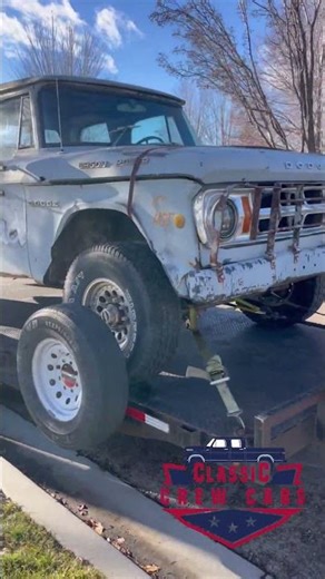 This truck is so hot and totally bad. Trucks doing truck stuff.