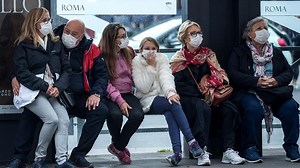 US durable goods orders unexpectedly rise in February