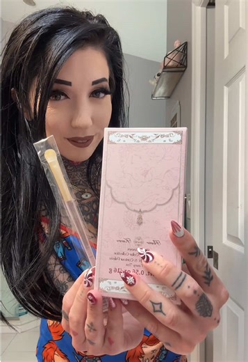 This is one of the best contour palettes I’ve ever gotten on TikTok shop. the browser and highlighter both blend perfectly. ##fyp##foryoupage##viral##trend##trending