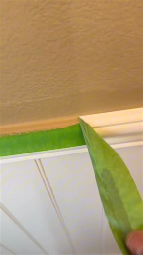 2.2K views · 816 reactions | How to get crisp straight lines when painting #painting #painter #paint #howto #foryou #fyp | Roll with it | Facebook