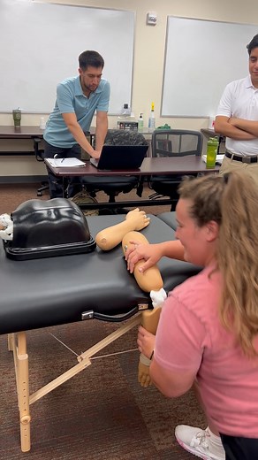 Joint_Reduction_Simulation_Lab on Instagram: "3 reductions on 3 different joints within 20 seconds. Not speed I am talking about here. That is how much time you need to practice reduction technique? How do you practice? Contact toki@mn-medical.com for workshop request! #sportsmedicine @athletictrainerwithboard #athletictrainer #orthopedics #emergencymedicine #navymedicine @ats16127"