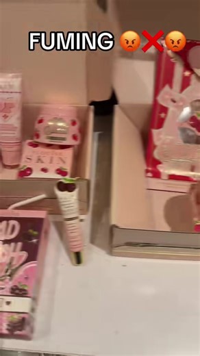 Unpacking the P.Louise Obsession for Less Set