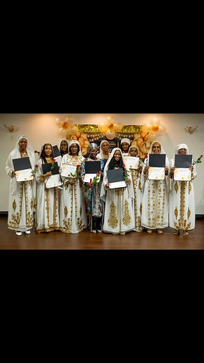 Congratulations to the Ladies In Waiting Graduates of IUIC Toronto! Good job sisters!!! #iuic #congratulation #ladies #modest #toronto | IUIC Toronto