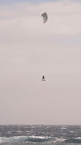 3.9K views · 57 reactions | @jeremyburlandokiter first ever triple kite loop on a 6m proto at his home spot in Tenerife  #slingshotkite #kiteboarding  @loghione.art | Slingshot Kite | Facebook