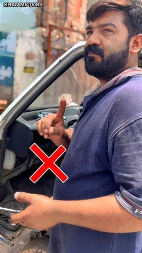 How to Remove Car Window Handle Without Tool 🛠️❌ #shorts #tipsandtricks #carmachanic
