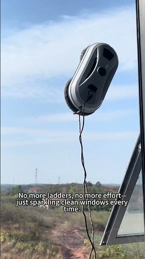 Window Cleaning Robot in Action 🔥 Black Friday -50% OFF | Smart Glass Cleaner 2025 #CleaningGadgets