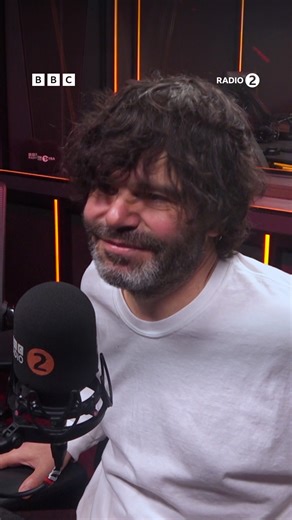 Tim Burgess and The Charlatans's memories of being on *the* music show to be on in the 90s... and contending with those well known miming rules! | BBC Radio 2