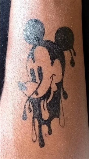 Mickey Mouse Dripping Tattoo Art! 🖤✨ #Shorts #tattoo #tattooideas #trending