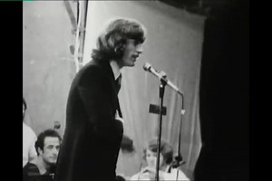 93K views · 3K reactions | Robin Gibb is singing, and the audience rushes the stage while the police are removing them. (Special Guest Star) Redwood Festival 1970 | NIGHT FEVER | Facebook