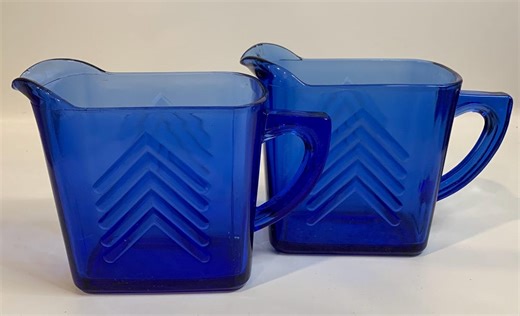 Cobalt Blue Hazel Vintage Depression Glass Vintage Chevron Pourers - Etsy UK