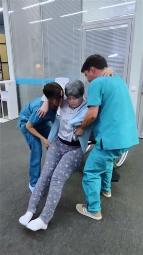 The Safest Way to Move Patients from Floor to Chair #nursing #caregiving #technique