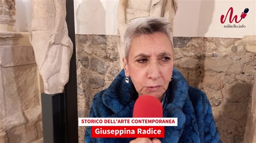 🎥 [NEWS] – «Mi trovo in un posto pazzesco, che non conoscevo. Ho seguito l'ebbrezza della meraviglia, che non è stata delusa»: lo dichiara la prof. Giuseppina Radice, storico dell'arte contemporanea, intervenendo a Militello, al Complesso di Santa Maria La Vetere, durante la mostra "Geometrie Auree" che resterà aperta fino alla prima metà di dicembre. Sulla stessa linea il dott. Giuseppe D'Urso (direttore del Parco archeologico e paesaggistico di Catania e della Valle dell'Aci) e la dott.ssa Fr