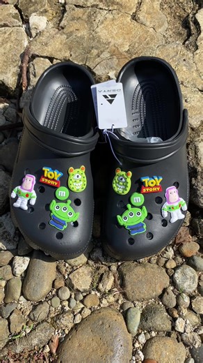 Selucuu Inii Cumaa 40 Ribuan🤩 Gaskennn Cek Keranjang Kuning🫵🏻🤌🏻 #sandal #sandalclog #sandalkodok