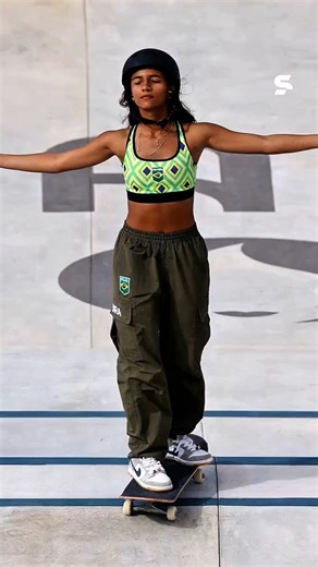 34K views · 772 reactions | TRAVA NA POSE! 盧✨ Só as lendas do esporte brasileiro reunidas na Spatial Scene! Atletas que marcaram história, fazendo jus ao tamanho que têm. É simplesmente ícone atrás de ícone!  *Contém legenda automática #EsporteBrasileiro #OlimpiadasNoSportv #SpatialScene #Trend | sportv | Facebook